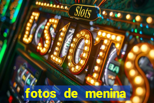 fotos de menina fake cacheada